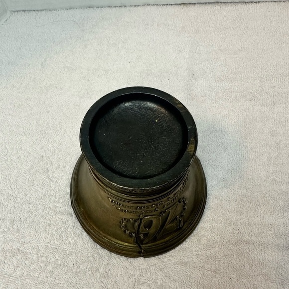 1976 US Bicentennial Bronze Pharmacy Mortar, No Pestle Liberty Bell Design 3.25" - Picture 6 of 6